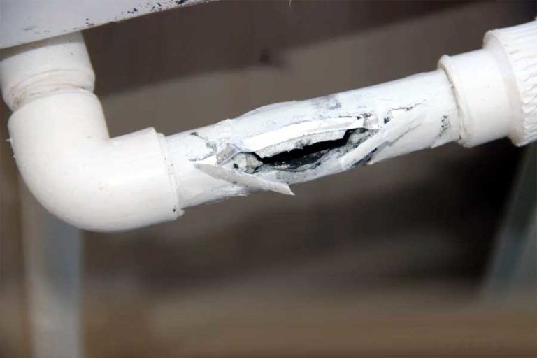 burst-pipe-meaning-home-leak-detection-blog